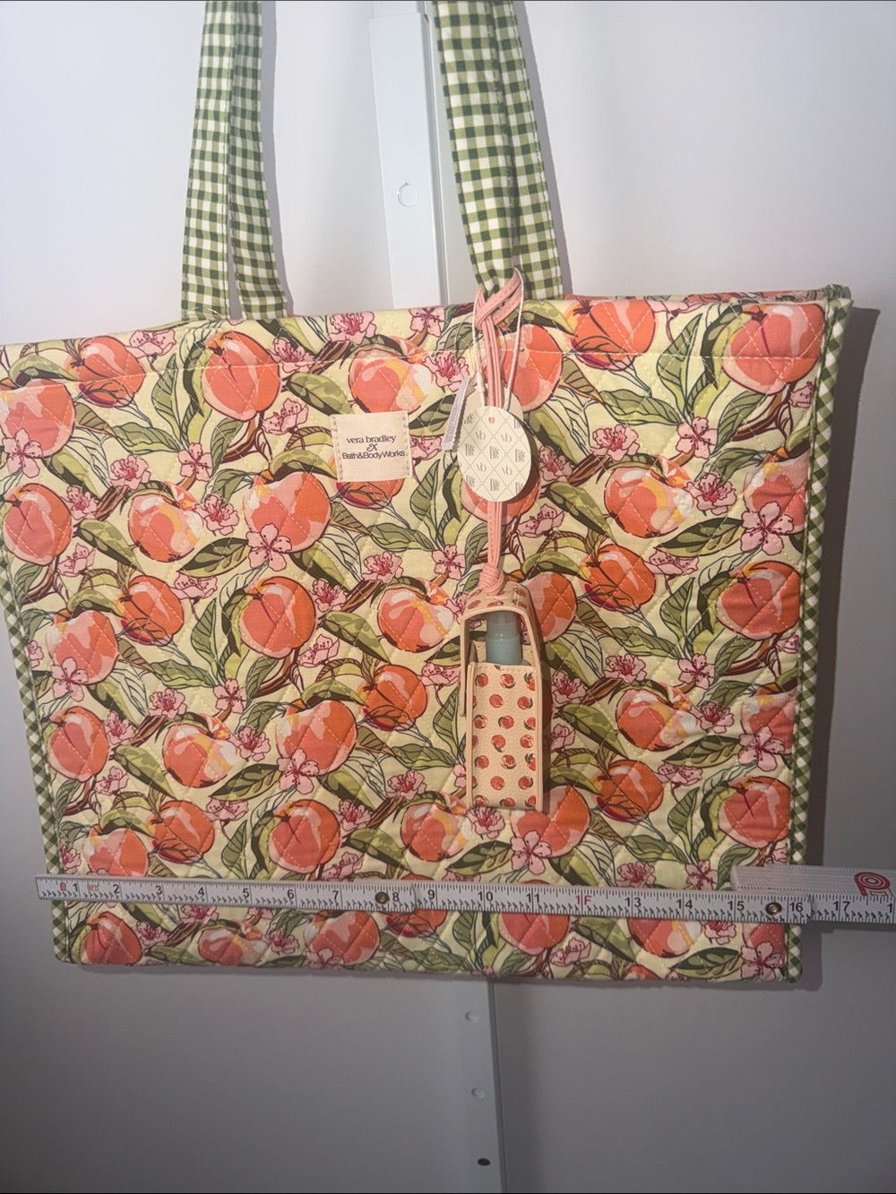 NWT Vera Bradley Peach Blossom Quilted Tote in Peach, Green, Pink - Picture 2 of 7